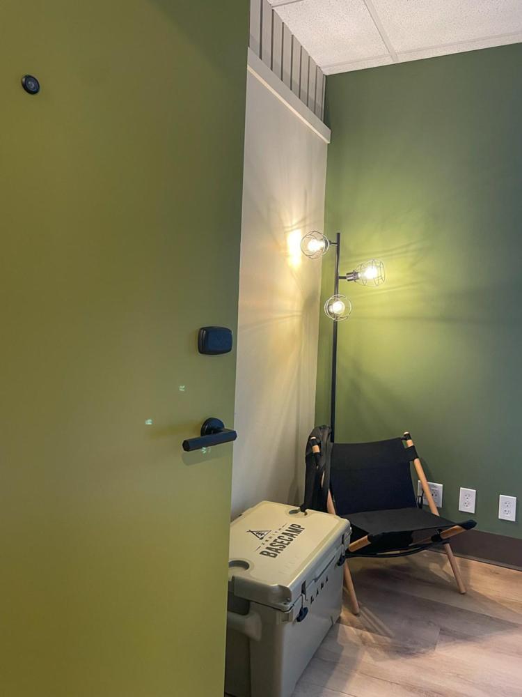 Hostel Zenith Basecamp Duluth Zewnętrze zdjęcie