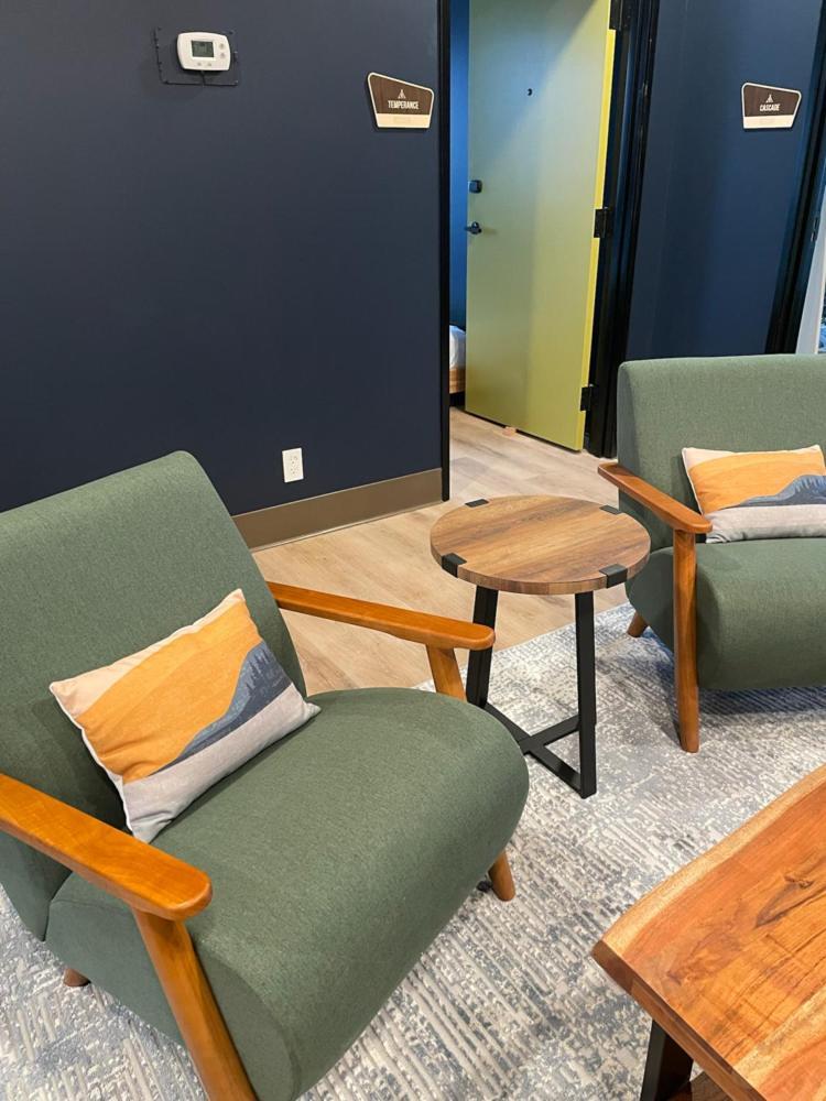 Hostel Zenith Basecamp Duluth Zewnętrze zdjęcie